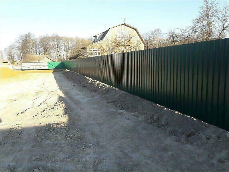 Забор, ворота, калитка из зеленого профлиста 150м фото 4 в Мытищах